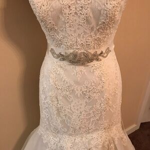 La SPOSA PRONOVIAS Belt only, MILLAR, off white, Grosgrain ribbon.